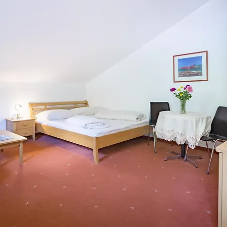Nathalie By We Rent, Summercard Included Chalet