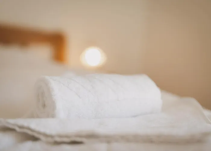 Nathalie By We Rent, Summercard Included